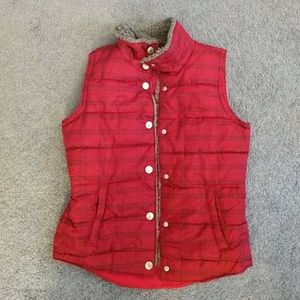 Sleeveless quilted red vest